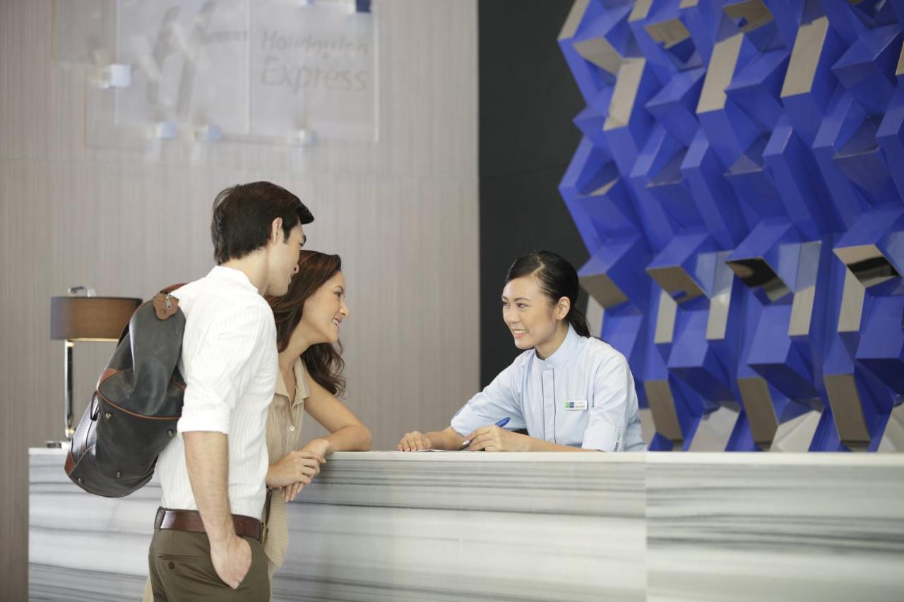 Holiday Inn Express Bengaluru Whitefield Itpl By Ihg Экстерьер фото