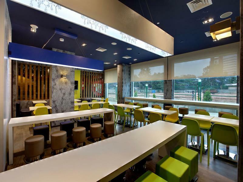 Holiday Inn Express Bengaluru Whitefield Itpl By Ihg Экстерьер фото