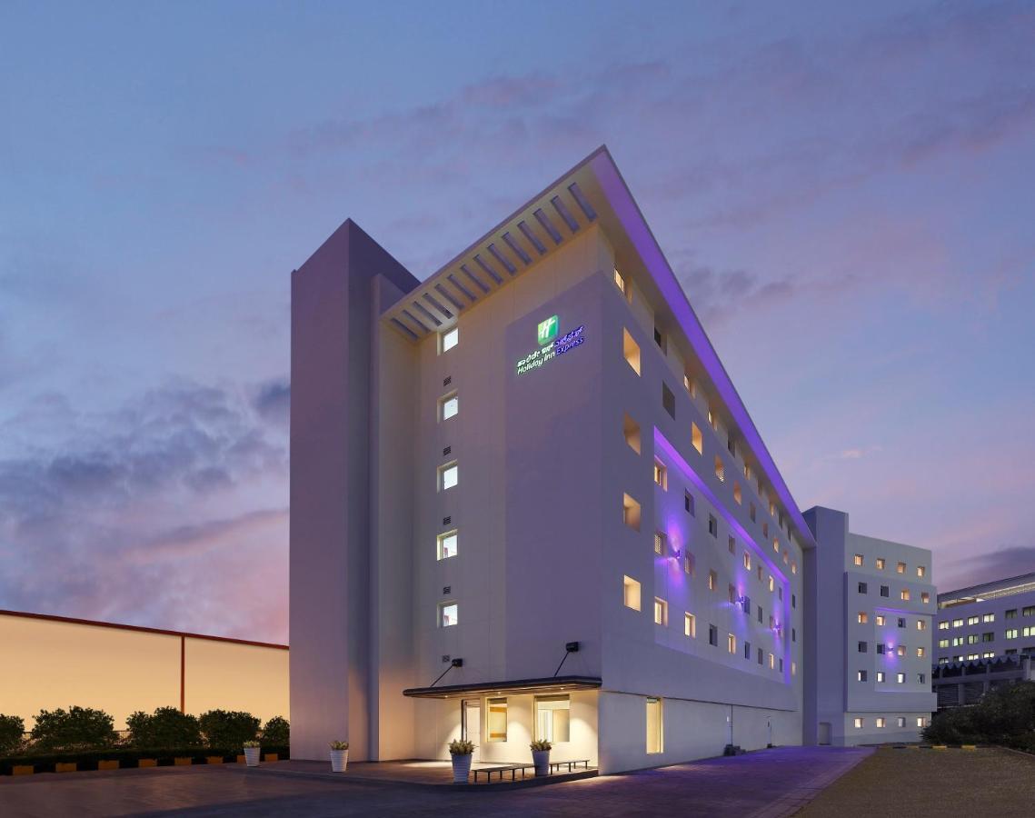 Holiday Inn Express Bengaluru Whitefield Itpl By Ihg Экстерьер фото